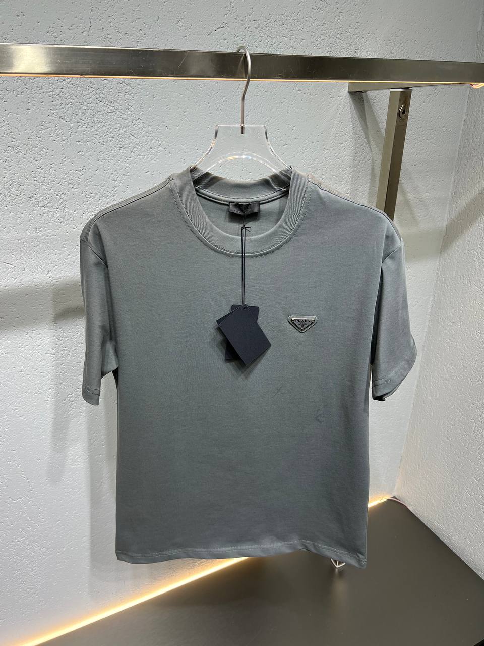 PRADA TSHIRT
