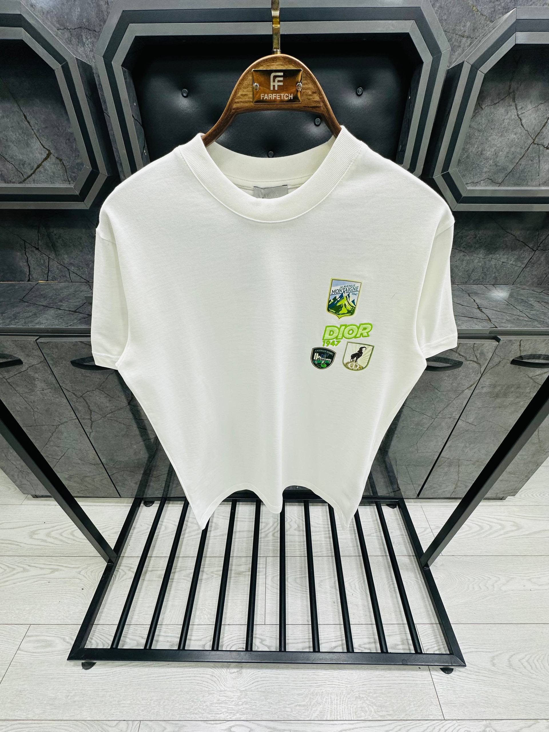 DIOR TSHIRT