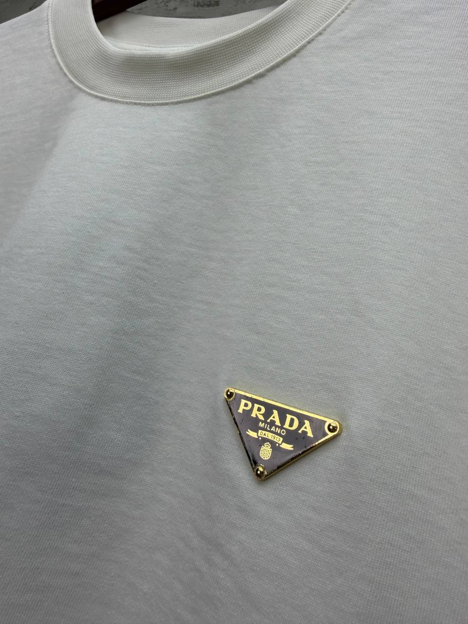 Prada Tshirt
