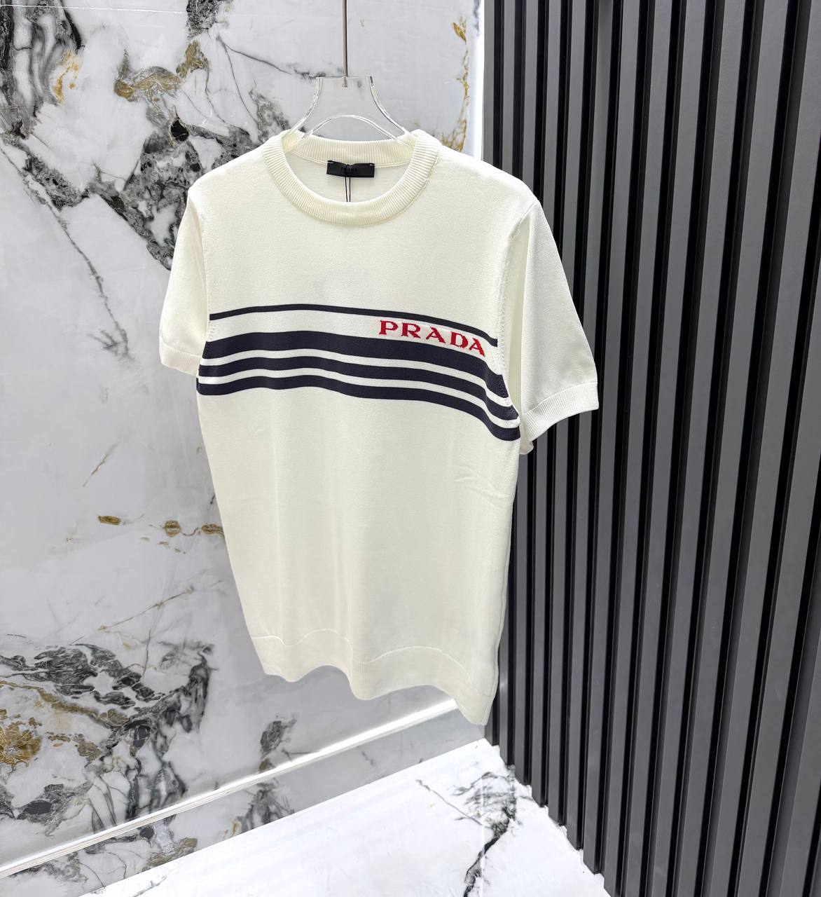 PRADA TSHIRT