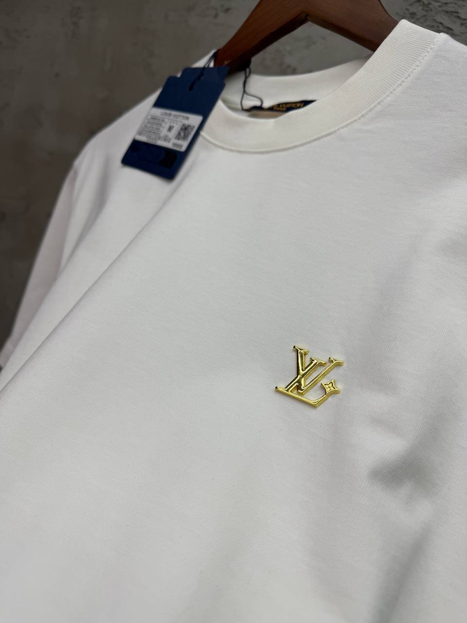 LV TSHIRT