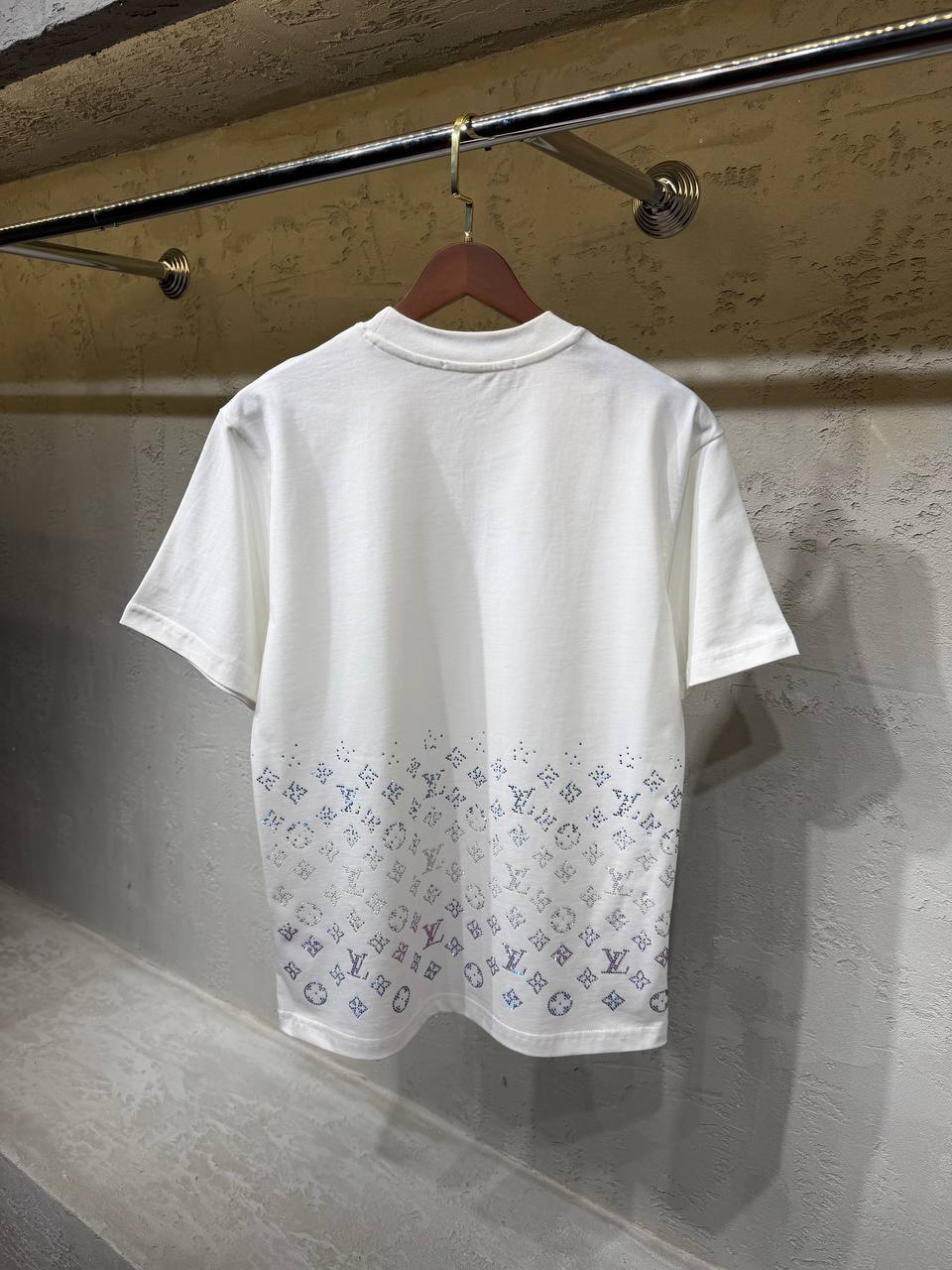 LV TSHIRT