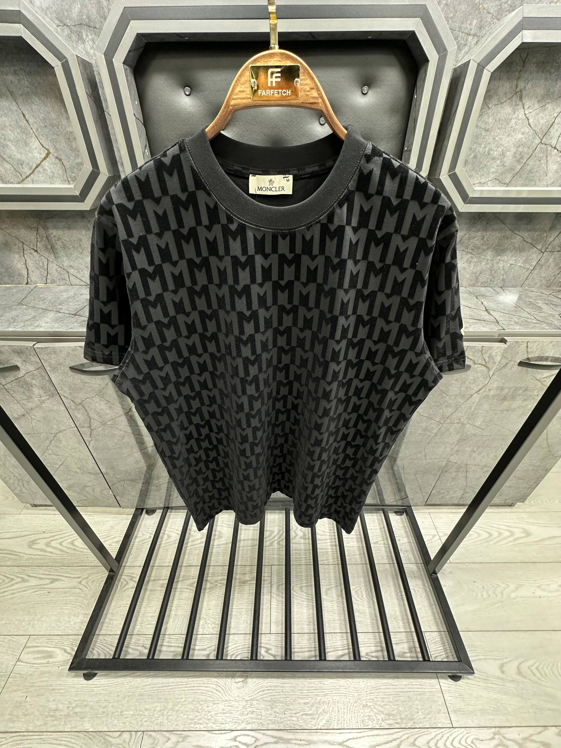 Moncler Tshirt