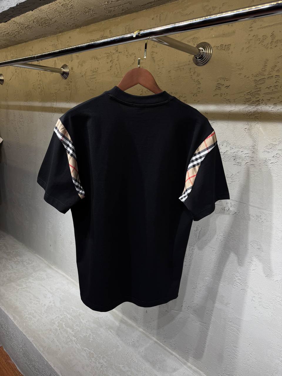 Burberry Tshirt