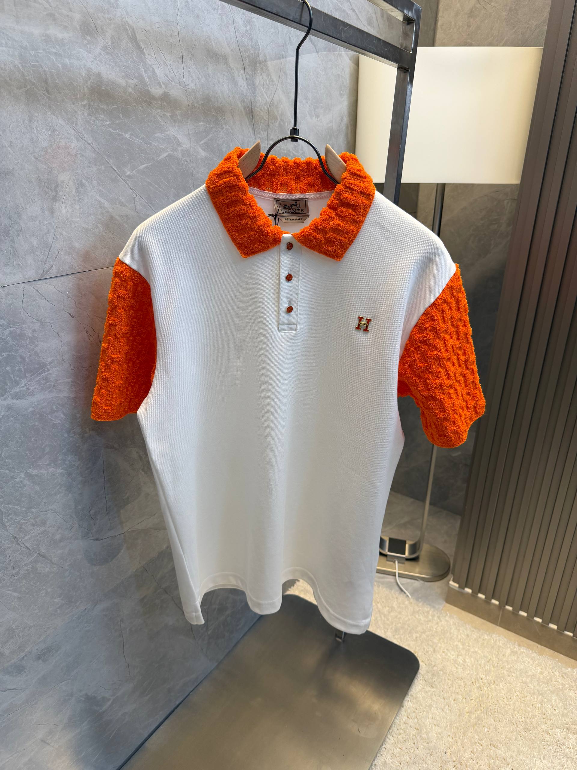 Hermes Tshirt