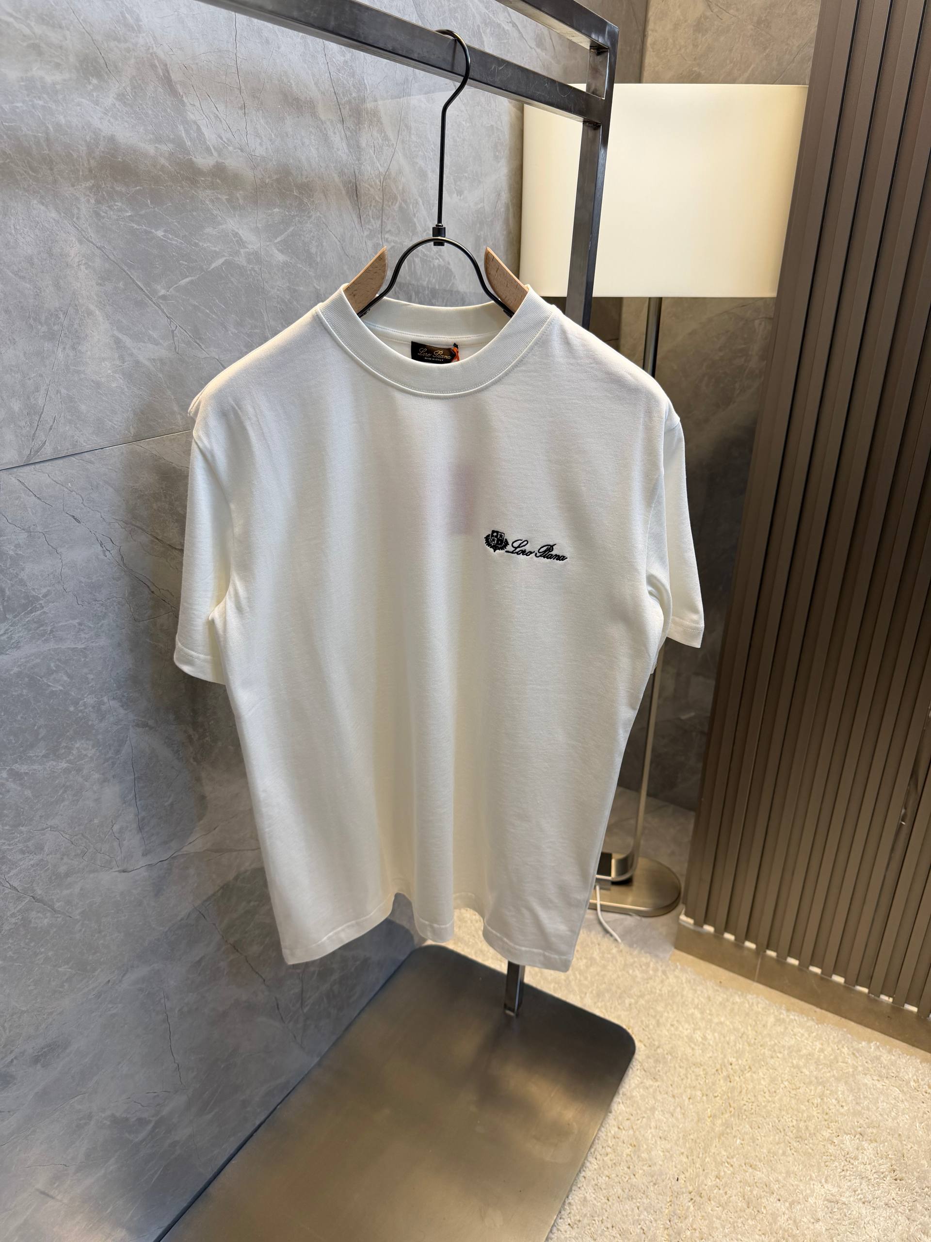 Loro Piana Tshirt