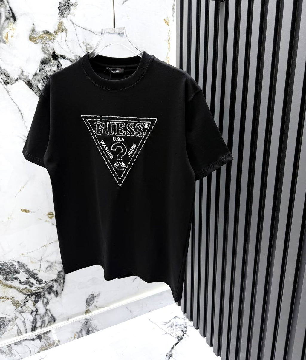 Guess Tshirt