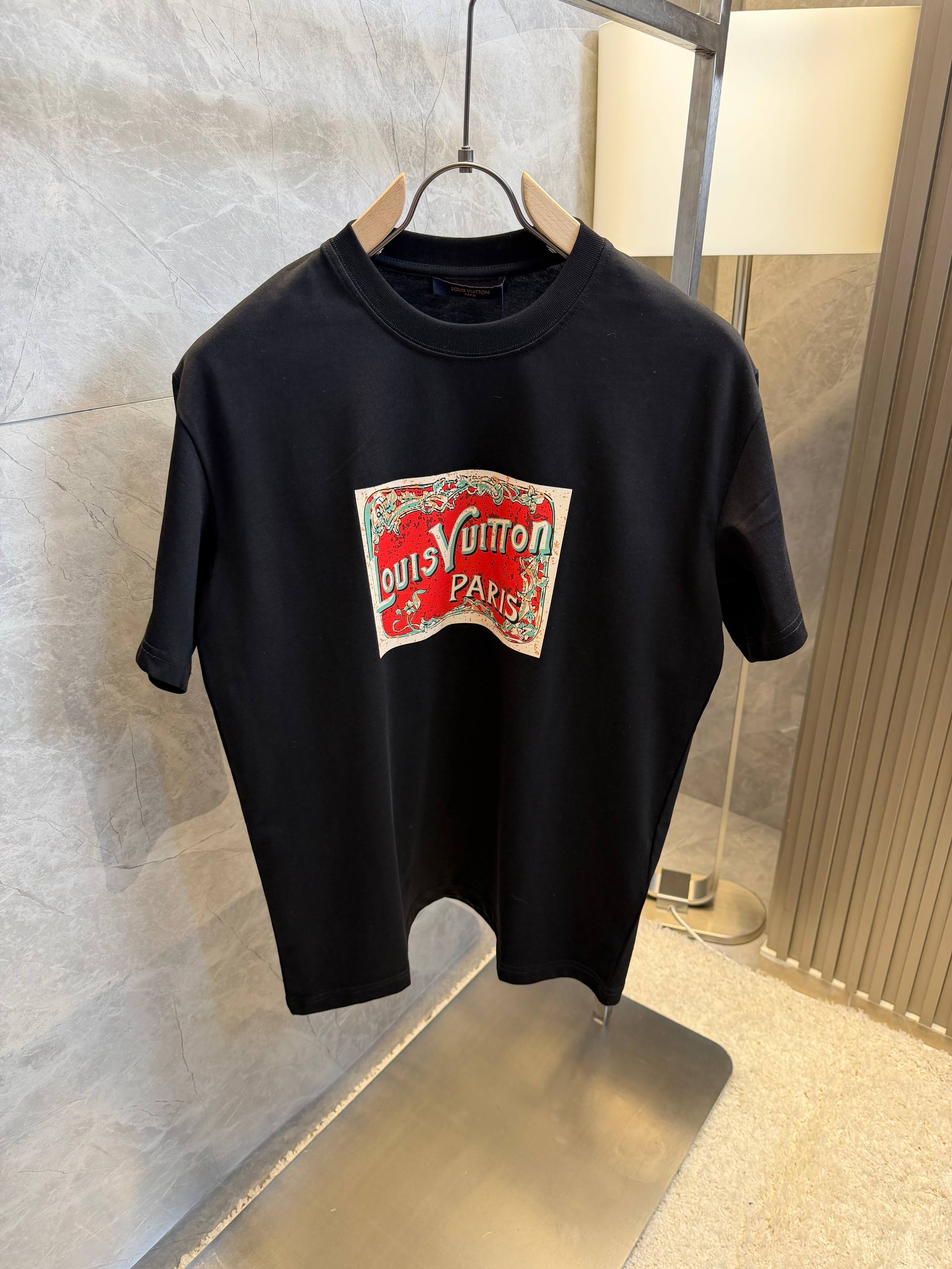 Lv Tshirt