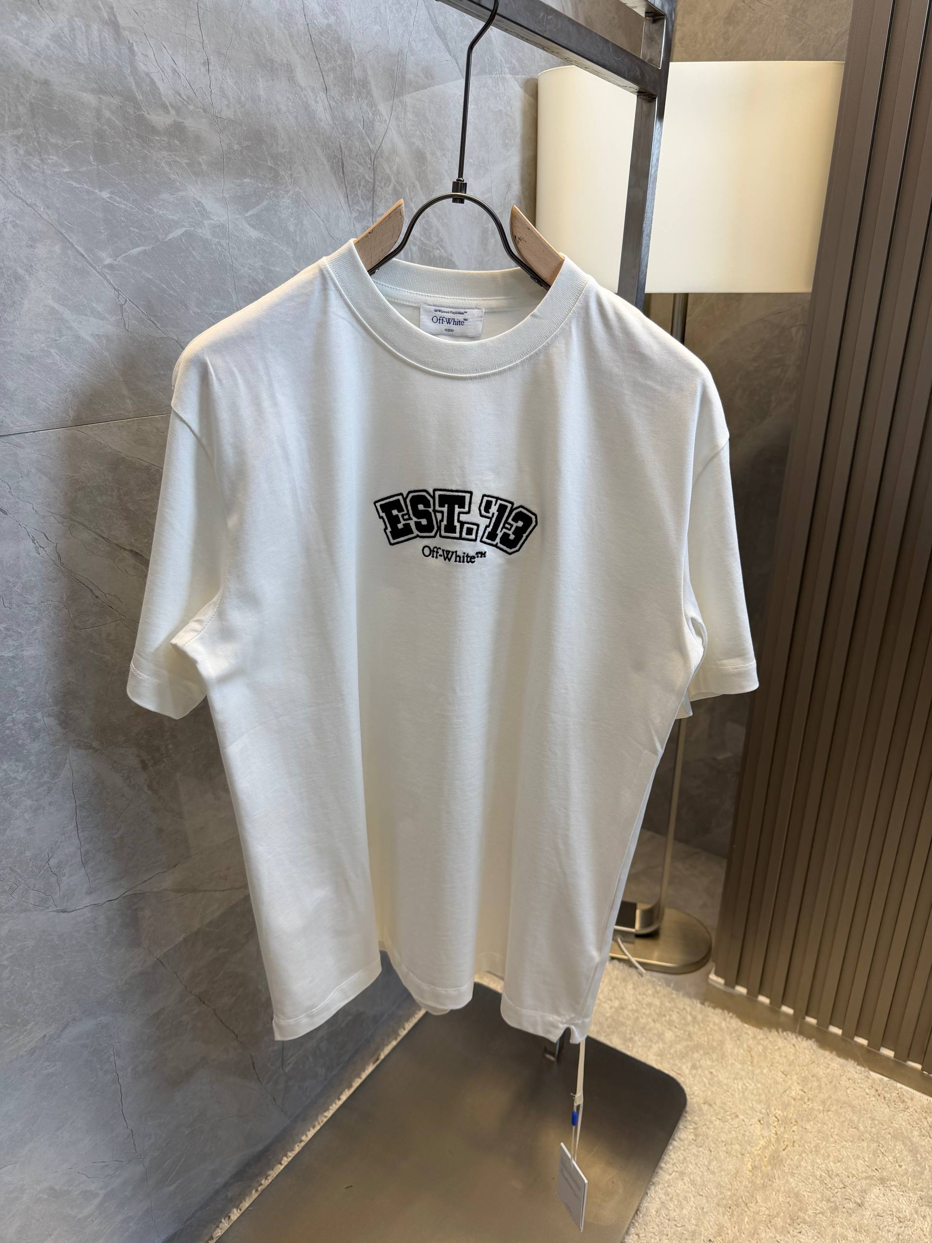 Off White Tshirt