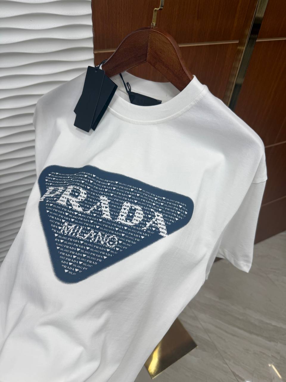 Prada Tshirt