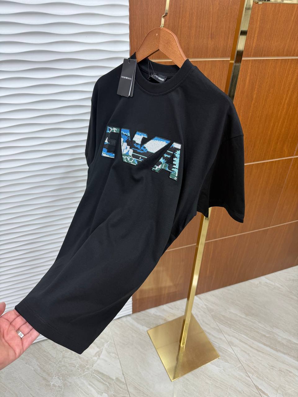 Siyah E. Armani Tshirt